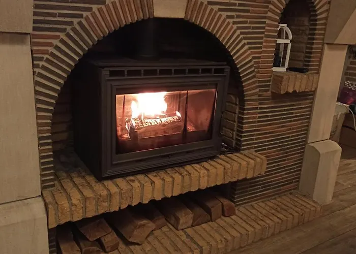 La Goélette / Entre Port Et / Centre * Dieppe