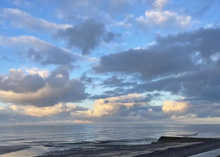 La Goélette / Entre Port Et / Centre Dieppe